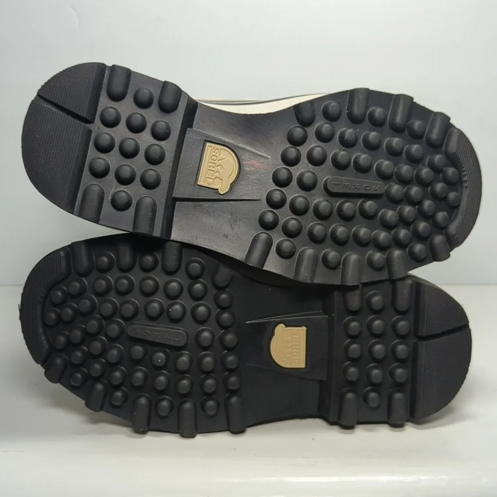 Sorel Caribou waterproof insulated women's size 6 EU 37
